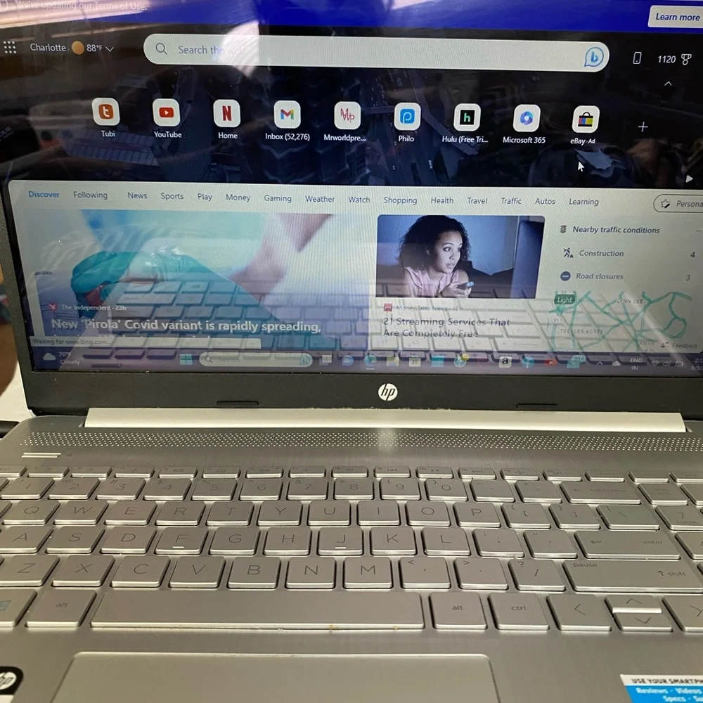Laptop great condition!!!!! Good for online classes or work from home.